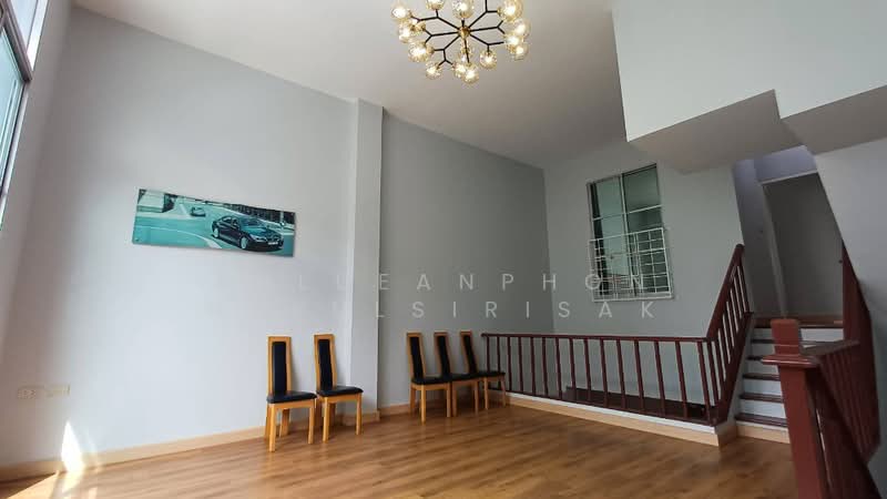 Baan Klang Muang Chokchai 4, Bangkok, Chokchai 4 Road, Lat Phrao, Bangkok, 3 Bedrooms, 180 sqm, Townhouse For Rent, by Khlueanphon Nukulsirisak, 500479288 - DDproperty.com