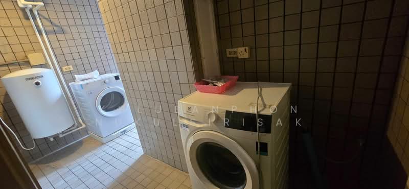 All Seasons Mansion, Bangkok, Soi Ruamrudee, Wireless Road, Lumphini, Pathum Wan, Bangkok, 2 Bedrooms, 136 sqm, Condo For Rent, by Khlueanphon Nukulsirisak, 500479293 - DDproperty.com