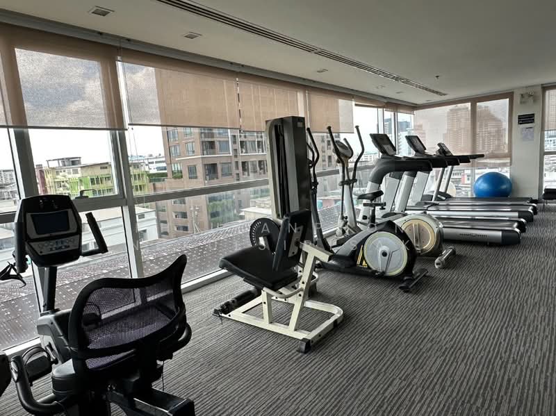 Le Luk Condominium, Bangkok, 1599 291 Sukhumvit Rd, Phra Kanong Nua, Watthana, Bangkok, 1 Bedroom, 50 sqm, Condo For Rent, by Khlueanphon Nukulsirisak, 500479294 - DDproperty.com