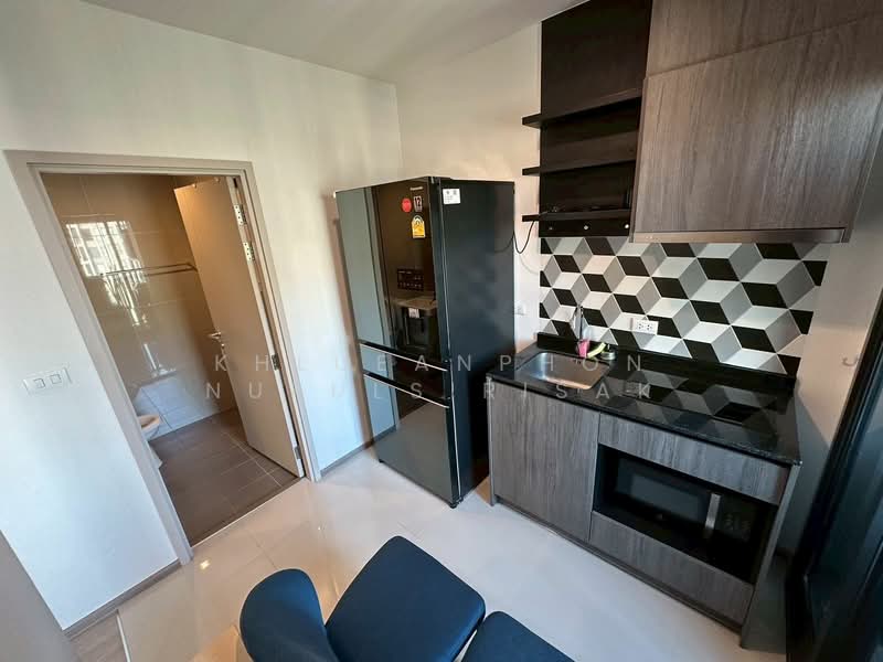The Base Phetchaburi-Thonglor, Bangkok, Phetchaburi Rd, Bang Kapi, Huai Khwang, Bangkok, 1 Bedroom, 30 sqm, Condo For Rent, by Khlueanphon Nukulsirisak, 500479301 - DDproperty.com