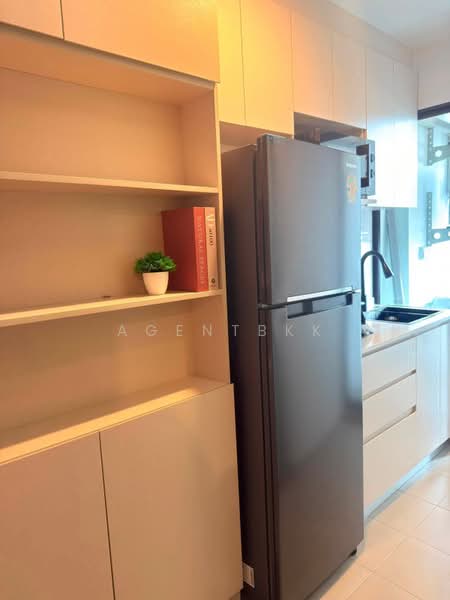 Regent Home Wutthakat, Bangkok, Wutthakat Road, Talat Plu, Thon Buri, Bangkok, 1 Bedroom, 26 sqm, Condo For Rent, by Agentbkk, 500479302 - DDproperty.com
