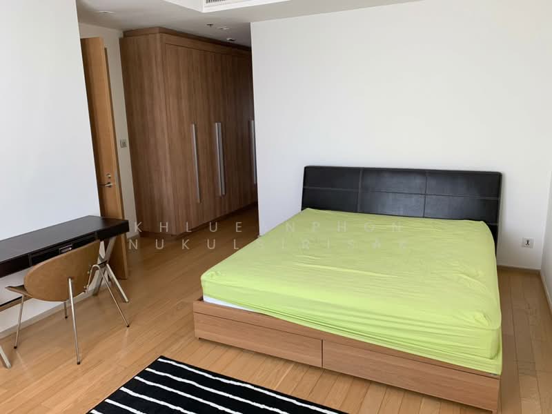 Prive by Sansiri, Bangkok, 68 Soi Ruamrudee, Wireless Road, Lumphini, Pathum Wan, Bangkok, 2 Bedrooms, 94 sqm, Condo For Rent, by Khlueanphon Nukulsirisak, 500479310 - DDproperty.com