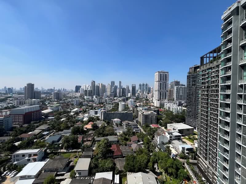 Noble Remix, Bangkok, 772 Soi Sukhumvit 36, Sukhumvit Road, Khong Tan, Khlong Toei, Bangkok, 2 Bedrooms, 80 sqm, Condo For Rent, by Chatchaya Sa-Nguanklang, 500479313 - DDproperty.com