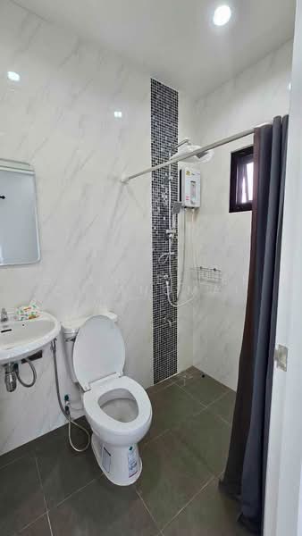 A house for rent near Mae Kue Market, Chiang Mai Rental Price: 15,000 THB / month Property No.12H552, Chiang Mai, Sam Ran Rat, Doi Saket, Chiang Mai, 3 Bedrooms, 110 sqm, Single Detached House For Rent, by Baandeedee Chiangmai, 500479322 - DDproperty.com