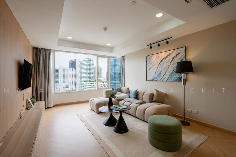 Hampton Residence Thonglor, Bangkok, Soi Charoen Suk, Khlong Tan Nua, Watthana, Bangkok, 2 Bedrooms, 90 sqm, Condo For Sale, by Manat Kunphanphaichit, 500479330 - DDproperty.com