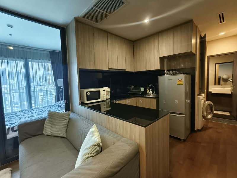 Noble Remix, Bangkok, 772 Soi Sukhumvit 36, Sukhumvit Road, Khong Tan, Khlong Toei, Bangkok, 1 Bedroom, 50 sqm, Condo For Rent, by Khun Toey เตย, 500479338 - DDproperty.com