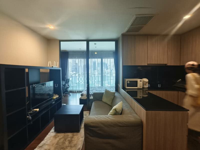 Noble Remix, Bangkok, 772 Soi Sukhumvit 36, Sukhumvit Road, Khong Tan, Khlong Toei, Bangkok, 1 Bedroom, 50 sqm, Condo For Rent, by Khun Toey เตย, 500479338 - DDproperty.com