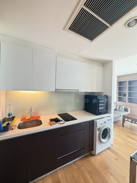 The Breeze Narathiwas, Bangkok, 198 Narathiwat Ratchanakarin Road, Chong Nonsi, Yan Nawa, Bangkok, 1 Bedroom, 48 sqm, Condo For Rent, by Eastblue Horizon, 500479339 - DDproperty.com