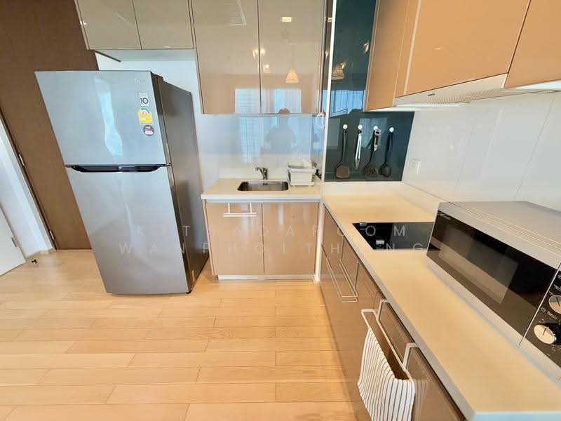 Siri At Sukhumvit, Bangkok, 902 Sukhumvit Road, Phra Kanong, Khlong Toei, Bangkok, 1 Bedroom, 52 sqm, Condo For Rent, by Kitsadapoom Wanpholthong, 500479341 - DDproperty.com