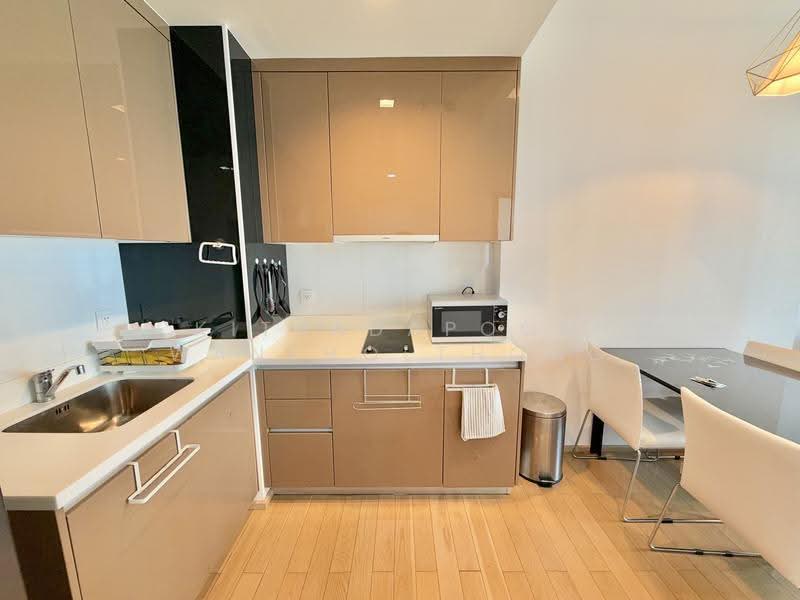 Siri At Sukhumvit, Bangkok, 902 Sukhumvit Road, Phra Kanong, Khlong Toei, Bangkok, 1 Bedroom, 52 sqm, Condo For Rent, by Kitsadapoom Wanpholthong, 500479341 - DDproperty.com