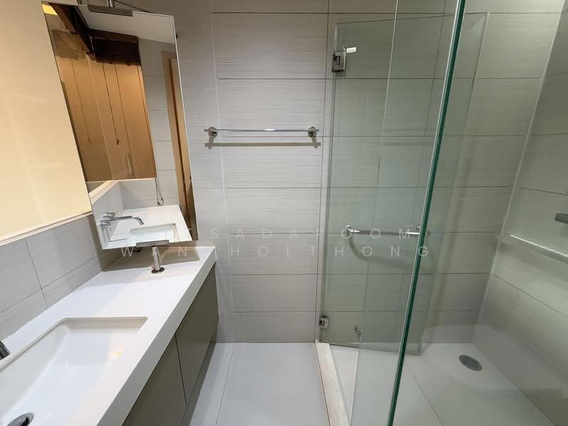Siri At Sukhumvit, Bangkok, 902 Sukhumvit Road, Phra Kanong, Khlong Toei, Bangkok, 1 Bedroom, 52 sqm, Condo For Rent, by Kitsadapoom Wanpholthong, 500479341 - DDproperty.com