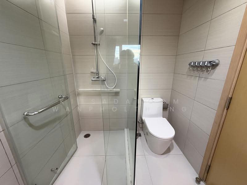 Siri At Sukhumvit, Bangkok, 902 Sukhumvit Road, Phra Kanong, Khlong Toei, Bangkok, 1 Bedroom, 52 sqm, Condo For Rent, by Kitsadapoom Wanpholthong, 500479341 - DDproperty.com