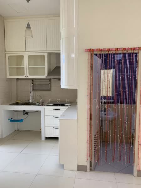 4-BR Townhouse, Bangkok, Suan Luang, Bangkok, 4 Bedrooms, 240 sqm, Townhouse For Rent, by Ratchanon Songthammakul, 500479346 - DDproperty.com