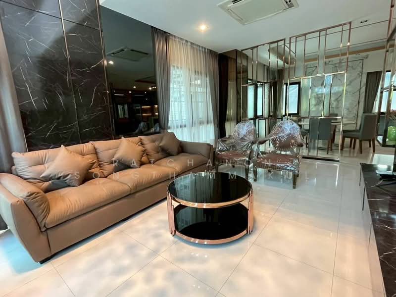 The City Pattanakarn, Bangkok, On Nut Road, Prawet, Bangkok, 4 Bedrooms, 309 sqm, Single Detached House For Rent, by Ratchanon Songthammakul, 500479353 - DDproperty.com