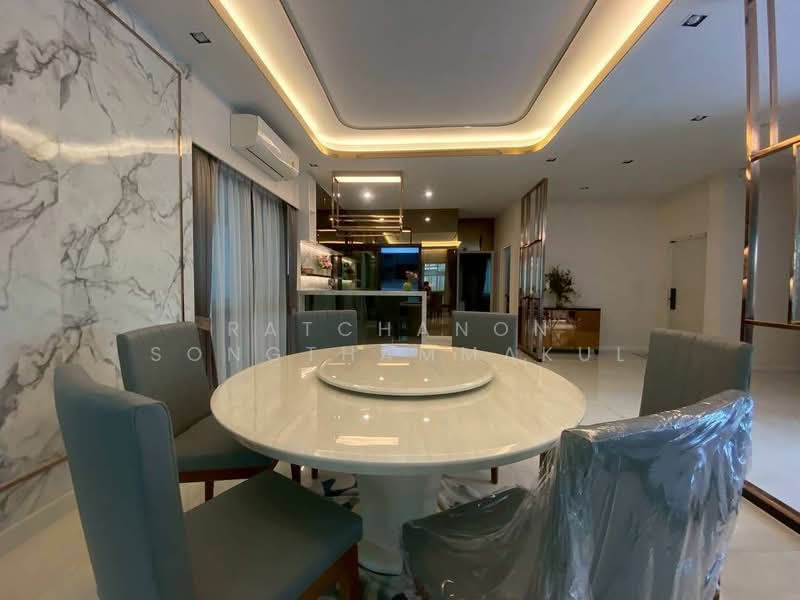 The City Pattanakarn, Bangkok, On Nut Road, Prawet, Bangkok, 4 Bedrooms, 309 sqm, Single Detached House For Rent, by Ratchanon Songthammakul, 500479353 - DDproperty.com