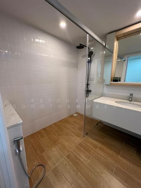 The Trendy, Bangkok, 10 Soi Sukhumvit 13, Khlongtoei Nua, Watthana, Bangkok, 2 Bedrooms, 65 sqm, Condo For Rent, by Ratchanon Songthammakul, 500479354 - DDproperty.com