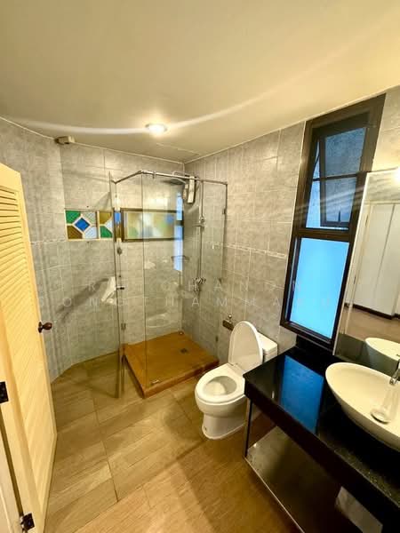 3-BR House, Bangkok, Chong Nonsi, Yan Nawa, Bangkok, 3 Bedrooms, 400 sqm, Single Detached House For Rent, by Ratchanon Songthammakul, 500479358 - DDproperty.com