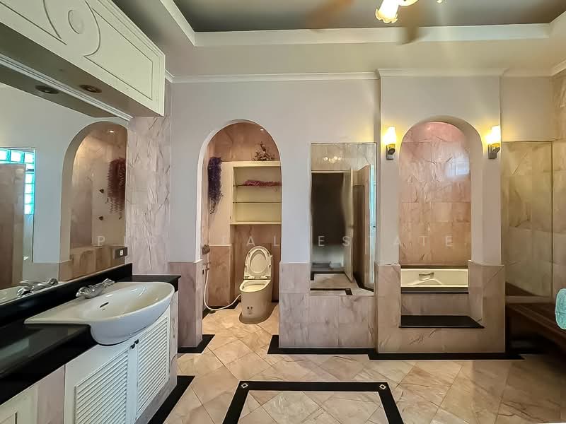 Spacious 2 Storey House for Sale Noen Plab Wan East Pattaya, Chon Buri (Pattaya), Bang Lamung, Bang Lamung (Pattaya), Chon Buri (Pattaya), 4 Bedrooms, 2,752 sqm, Single Detached House For Sale, by PLC real estate, 500479360 - DDproperty.com