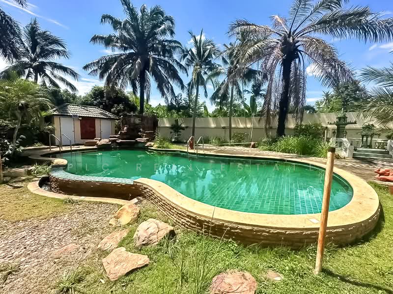 Spacious 2 Storey House for Sale Noen Plab Wan East Pattaya, Chon Buri (Pattaya), Bang Lamung, Bang Lamung (Pattaya), Chon Buri (Pattaya), 4 Bedrooms, 2,752 sqm, Single Detached House For Sale, by PLC real estate, 500479360 - DDproperty.com