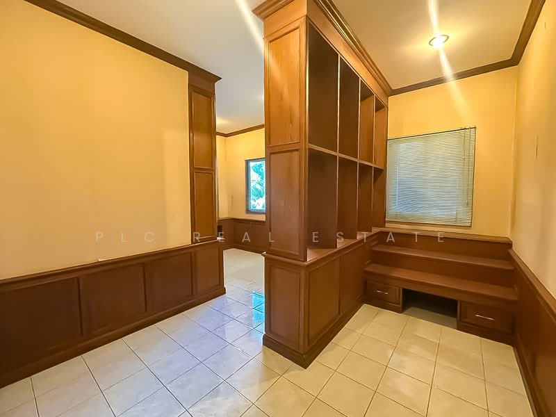 Spacious 2 Storey House for Sale Noen Plab Wan East Pattaya, Chon Buri (Pattaya), Bang Lamung, Bang Lamung (Pattaya), Chon Buri (Pattaya), 4 Bedrooms, 2,752 sqm, Single Detached House For Sale, by PLC real estate, 500479360 - DDproperty.com