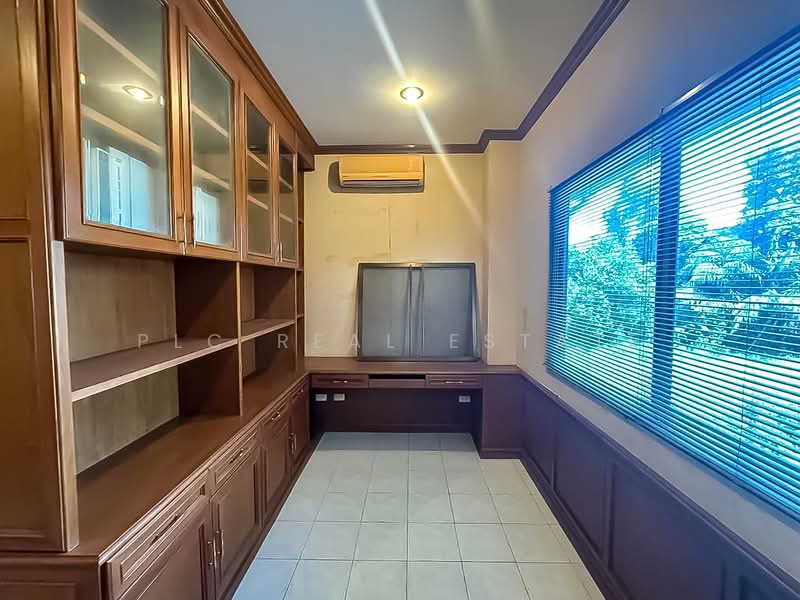 Spacious 2 Storey House for Sale Noen Plab Wan East Pattaya, Chon Buri (Pattaya), Bang Lamung, Bang Lamung (Pattaya), Chon Buri (Pattaya), 4 Bedrooms, 2,752 sqm, Single Detached House For Sale, by PLC real estate, 500479360 - DDproperty.com