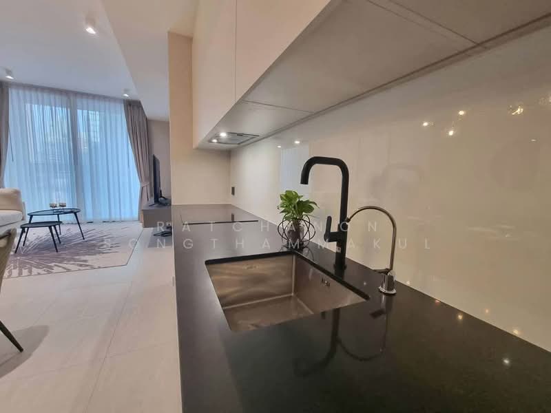 Tait Sathorn 12, Bangkok, Soi Sathorn 12, Sathorn Road, Silom, Bang Rak, Bangkok, 2 Bedrooms, 98 sqm, Condo For Rent, by Ratchanon Songthammakul, 500479370 - DDproperty.com