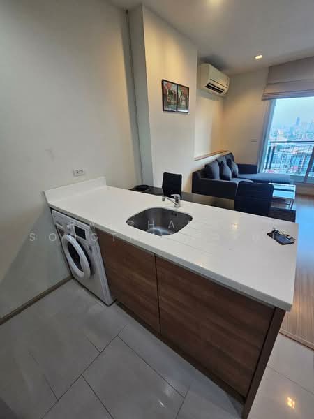 Rhythm Ratchada-Huaikwang, Bangkok, 218 Ratchadaphisek Road, Huai Khwang, Bangkok, 1 Bedroom, 46 sqm, Condo For Rent, by Ratchanon Songthammakul, 500479375 - DDproperty.com