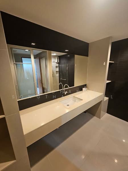 Rhythm Ratchada-Huaikwang, Bangkok, 218 Ratchadaphisek Road, Huai Khwang, Bangkok, 1 Bedroom, 46 sqm, Condo For Rent, by Ratchanon Songthammakul, 500479375 - DDproperty.com
