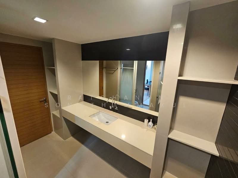Rhythm Ratchada-Huaikwang, Bangkok, 218 Ratchadaphisek Road, Huai Khwang, Bangkok, 1 Bedroom, 46 sqm, Condo For Rent, by Ratchanon Songthammakul, 500479375 - DDproperty.com
