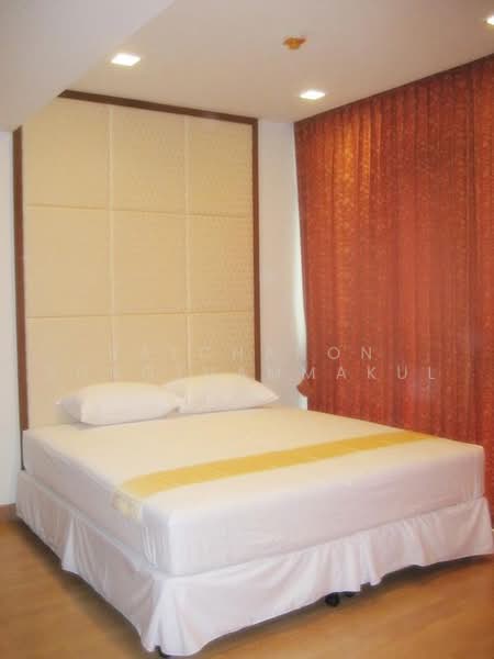 Nusasiri Grand, Bangkok, Soi Sukhumvit 42, Phra Kanong, Khlong Toei, Bangkok, 3 Bedrooms, 113 sqm, Condo For Rent, by Ratchanon Songthammakul, 500479377 - DDproperty.com