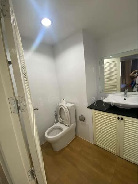 Supalai Place Sukhumvit 39, Bangkok, 175-179 Soi Sukhumvit 39 Sukhumvit Road, Khlong Tan Nua, Watthana, Bangkok, 2 Bedrooms, 98 sqm, Condo For Rent, by Ratchanon Songthammakul, 500479391 - DDproperty.com