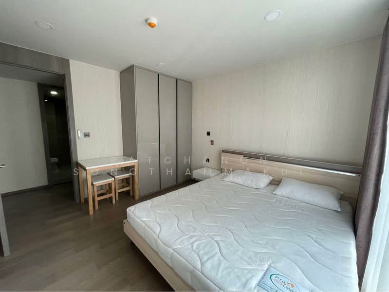Klass Sarasin-Rajdamri, Bangkok, 229 Sarasin Road, Lumphini, Pathum Wan, Bangkok, 2 Bedrooms, 82 sqm, Condo For Rent, by Ratchanon Songthammakul, 500479399 - DDproperty.com