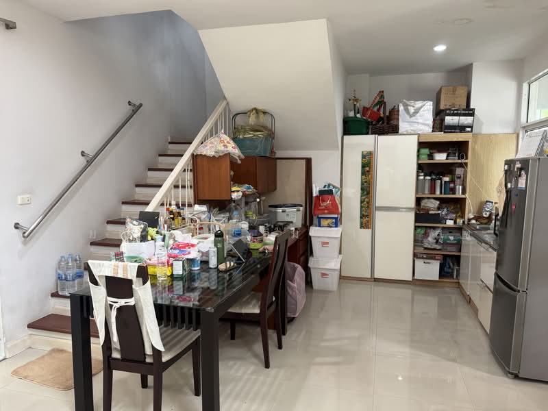 Baan Ravipa Sukhumvit 103, Bangkok, Soi Sukhumvit 103 (Udomsuk Road), Bang Chak, Phra Khanong, Bangkok, 5 Bedrooms, 263 sqm, Townhouse For Sale, by ชัยณรงค์ ลิ้มอารีย์สุข, 500479401 - DDproperty.com