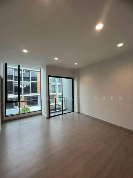 Premium Place Phaholyothin-Ramintra, Bangkok, Tha Rang, Bang Khen, Bangkok, 4 Bedrooms, 220 sqm, Townhouse For Rent, by Airada Parasarn, 500479430 - DDproperty.com