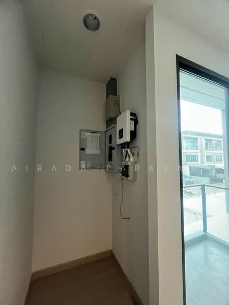 Premium Place Phaholyothin-Ramintra, Bangkok, Tha Rang, Bang Khen, Bangkok, 4 Bedrooms, 220 sqm, Townhouse For Rent, by Airada Parasarn, 500479430 - DDproperty.com