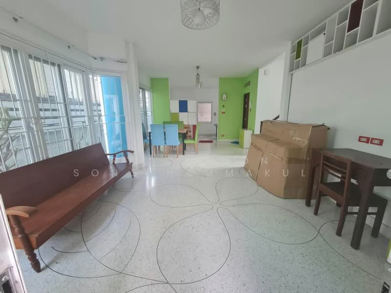 2-BR House, Bangkok, Jom Phon, Chatuchak, Bangkok, 2 Bedrooms, 93 sqm, Single Detached House For Rent, by Ratchanon Songthammakul, 500479442 - DDproperty.com