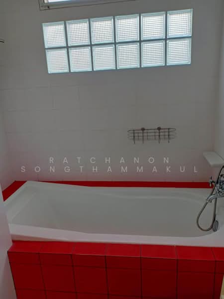 2-BR House, Bangkok, Jom Phon, Chatuchak, Bangkok, 2 Bedrooms, 93 sqm, Single Detached House For Rent, by Ratchanon Songthammakul, 500479442 - DDproperty.com