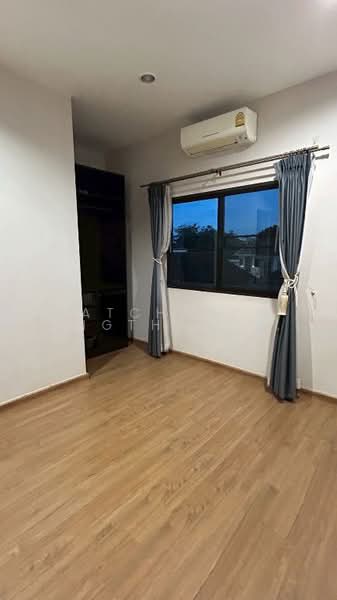 undefined, Bangkok, Wang Thonglang, Bangkok, 3 Bedrooms, 220 sqm, Townhouse For Rent, by Ratchanon Songthammakul, 500479458 - DDproperty.com
