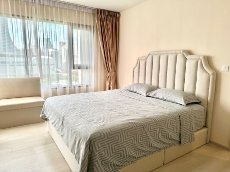 Life One Wireless, Bangkok, 1 Wireless Road, Lumphini, Pathum Wan, Bangkok, 2 Bedrooms, 64 sqm, Condo For Rent, by Ratchanon Songthammakul, 500479460 - DDproperty.com