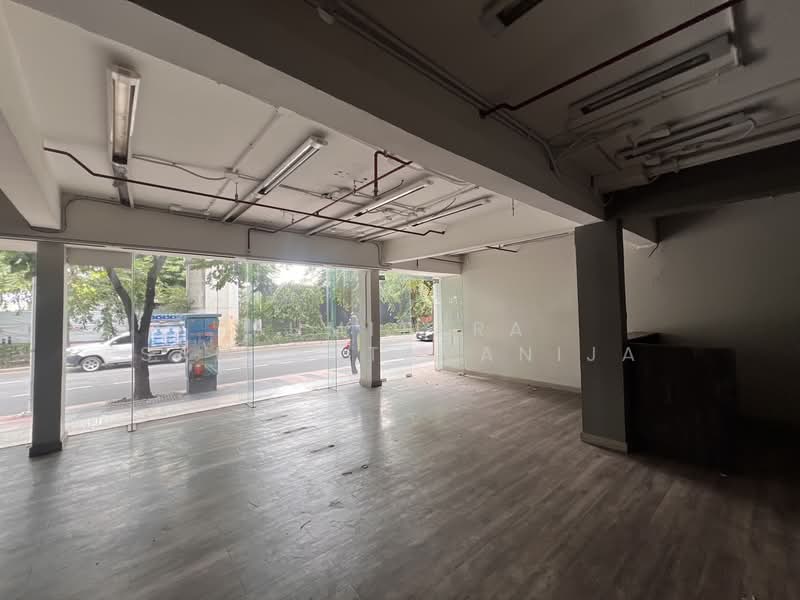 Space for rent Ari, Sapankwai, Phahonyoyhin, Bangkok, Samsen Nai, Phaya Thai, Bangkok, , 84 sqm, Retail Space For Rent, by Sumitara Sampattavanija, 500479475 - DDproperty.com