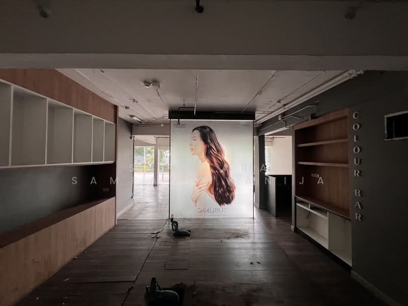 เช่าพื้นที่อารีย์ สะพานควาย พหลโยธิน : Space for rent Ari, Sapankwai, Phahonyoyhin, กรุงเทพ, สามเสนใน, พญาไท, กรุงเทพ, 84 ตร.ม., พื้นที่ขายของ ให้เช่า, โดย Sumitara Sampattavanija, 500479475 - DDproperty.com