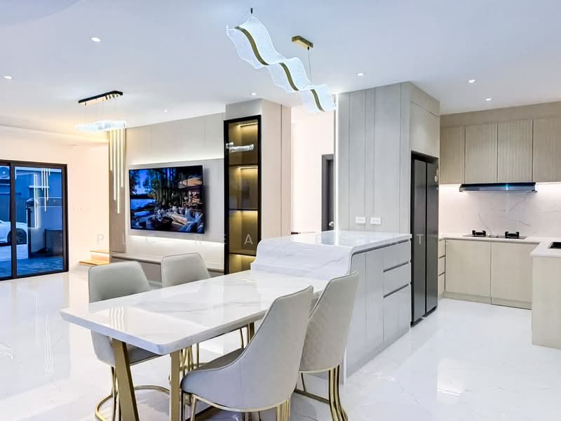 3 Bedroom Modern Contemporary House for Sale Laem Chabang Pattaya, Chon Buri (Pattaya), Bang Lamung, Bang Lamung (Pattaya), Chon Buri (Pattaya), 3 Bedrooms, 244 sqm, Single Detached House For Sale, by PLC real estate, 500479481 - DDproperty.com