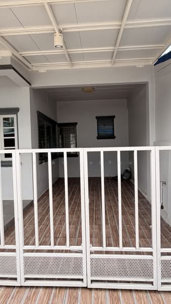 หมู่บ้านอัมพรเพลส 1 ซอยมหาหงล์ สุขาภิบาล 5 ซอย 41, กรุงเทพ, สุขาภิบาล 5 ซอย 41, ออเงิน, สายไหม, กรุงเทพ, 88 ตร.ม., ทาวน์เฮ้าส์ ให้เช่า, โดย ทยิดา ยุบลวัฒน์, 500479482 - DDproperty.com