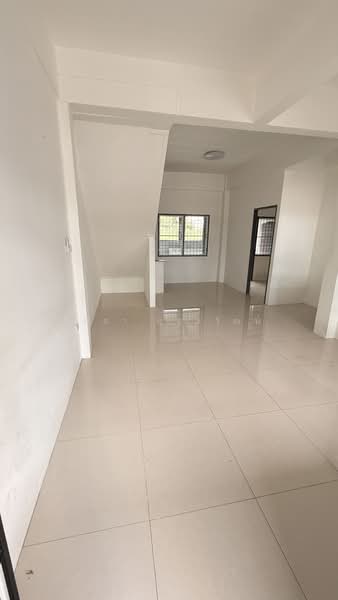 หมู่บ้านอัมพรเพลส 1 ซอยมหาหงล์ สุขาภิบาล 5 ซอย 41, กรุงเทพ, สุขาภิบาล 5 ซอย 41, ออเงิน, สายไหม, กรุงเทพ, 88 ตร.ม., ทาวน์เฮ้าส์ ให้เช่า, โดย ทยิดา ยุบลวัฒน์, 500479482 - DDproperty.com