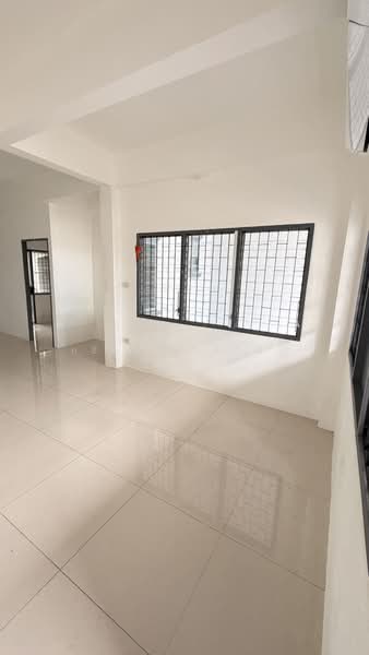 หมู่บ้านอัมพรเพลส 1 ซอยมหาหงล์ สุขาภิบาล 5 ซอย 41, กรุงเทพ, สุขาภิบาล 5 ซอย 41, ออเงิน, สายไหม, กรุงเทพ, 88 ตร.ม., ทาวน์เฮ้าส์ ให้เช่า, โดย ทยิดา ยุบลวัฒน์, 500479482 - DDproperty.com