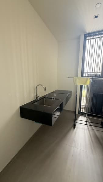 BEATNIQ Sukhumvit 32, Bangkok, Soi Sukhumvit 32, Sukhumvit Road, Khong Tan, Khlong Toei, Bangkok, 2 Bedrooms, 108 sqm, Condo For Rent, by Yoshida Co., Ltd., 500479493 - DDproperty.com