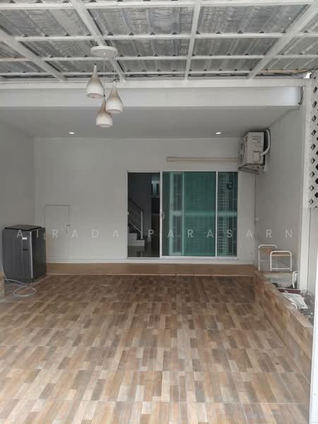 Villette Lite Pattanakarn, Bangkok, Soi Phatthanakan 38, Phatthanakan Road, Suan Luang, Bangkok, 3 Bedrooms, 90 sqm, Townhouse For Rent, by Airada Parasarn, 500479523 - DDproperty.com