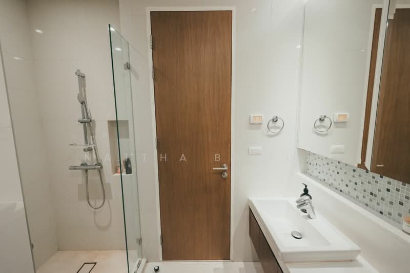 Bright Sukhumvit 24, Bangkok, Sukhumvit 24 Alley, Khong Tan, Khlong Toei, Bangkok, 2 Bedrooms, 88 sqm, Condo For Rent, by Nattha Baibua, 500479542 - DDproperty.com