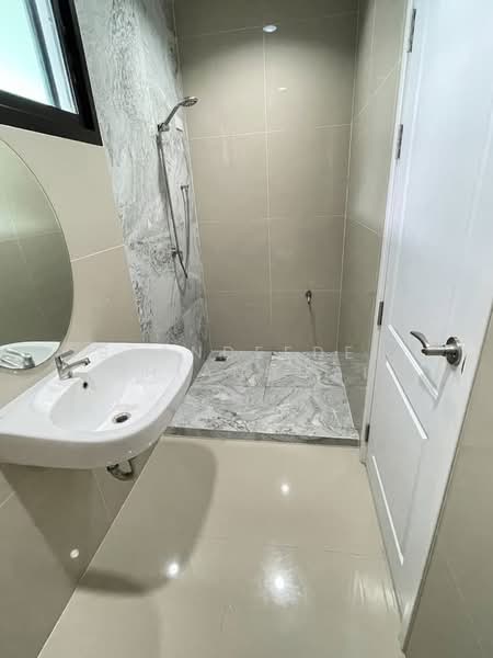 A house for rent near Lanna Hospital, Chiang Mai Rental Price: 23,000THB/month Property ID: No.4H121, Chiang Mai, Pa Tun, Muang Chiang Mai, Chiang Mai, 3 Bedrooms, 150 sqm, Single Detached House For Rent, by Baandeedee Chiangmai, 500479549 - DDproperty.com