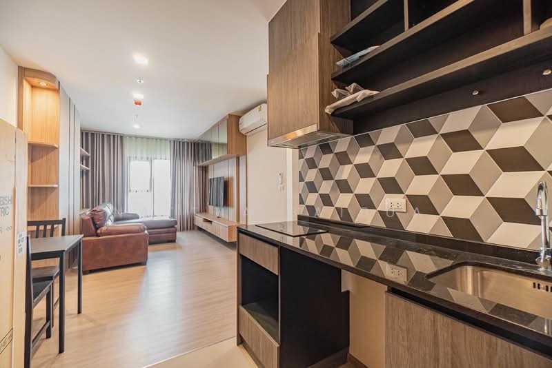 The Base Phetchaburi-Thonglor, Bangkok, Phetchaburi Rd, Bang Kapi, Huai Khwang, Bangkok, 2 Bedrooms, 62 sqm, Condo For Rent, by Nattha Baibua, 500479555 - DDproperty.com